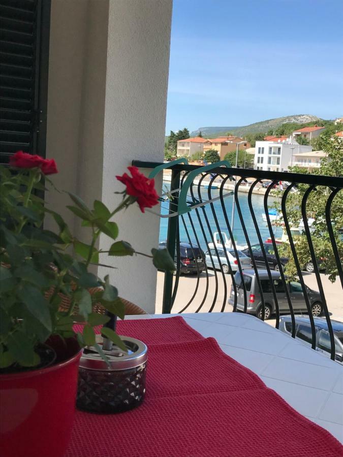 Apartments Porat Novi Vinodolski Eksteriør bilde